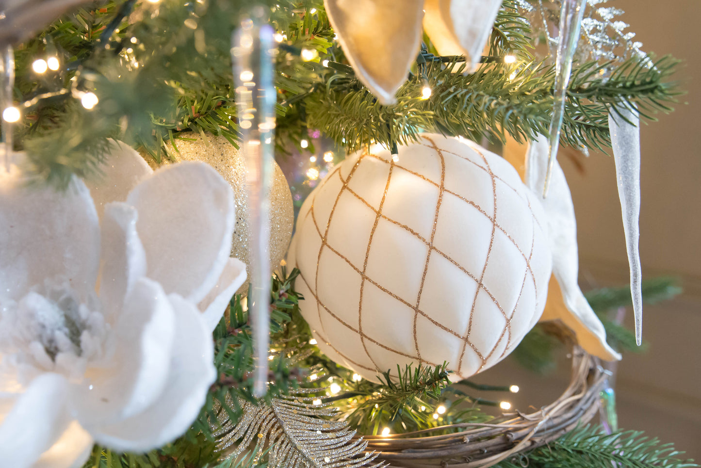 6" Ivory Velvet Ornament