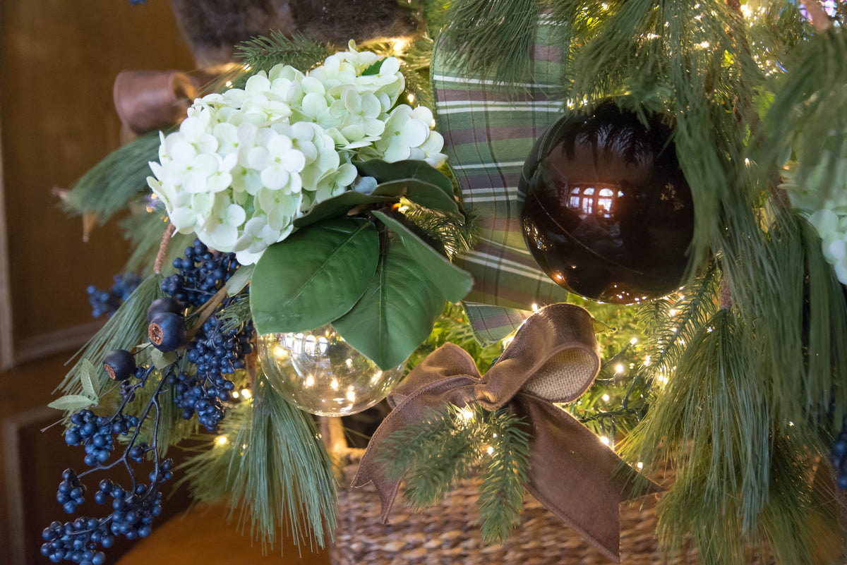 31" Pine & Pinecone Branch | Christmas Tree Greenery | Holiday Pine Stem
